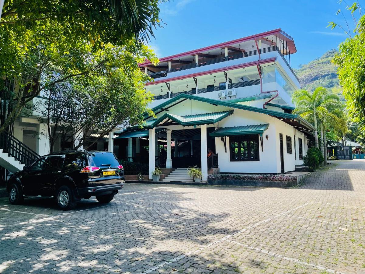 Ama Residence Matale Kültér fotó